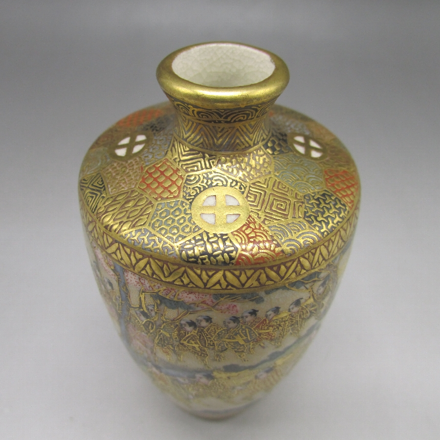 薩摩焼 碧山 大名行列風景文花瓶 - 敬誠アート [ 公式 ]