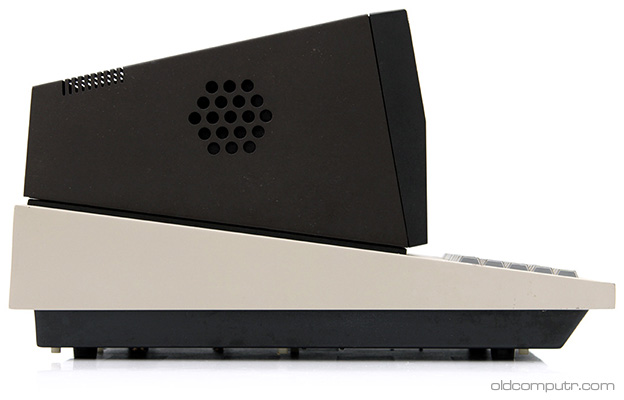 Sharp MZ-80K (1978) | Oldcomputr.com