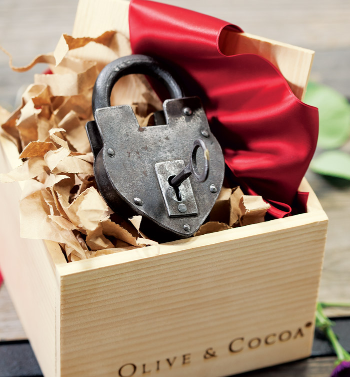 Parisian Love Lock & Key | Romantic Decor | Olive & Cocoa