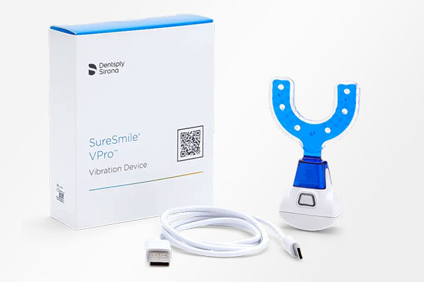 シュアスマイルVPro（振動型アライナー補助装置）｜大阪矯正歯科グループ