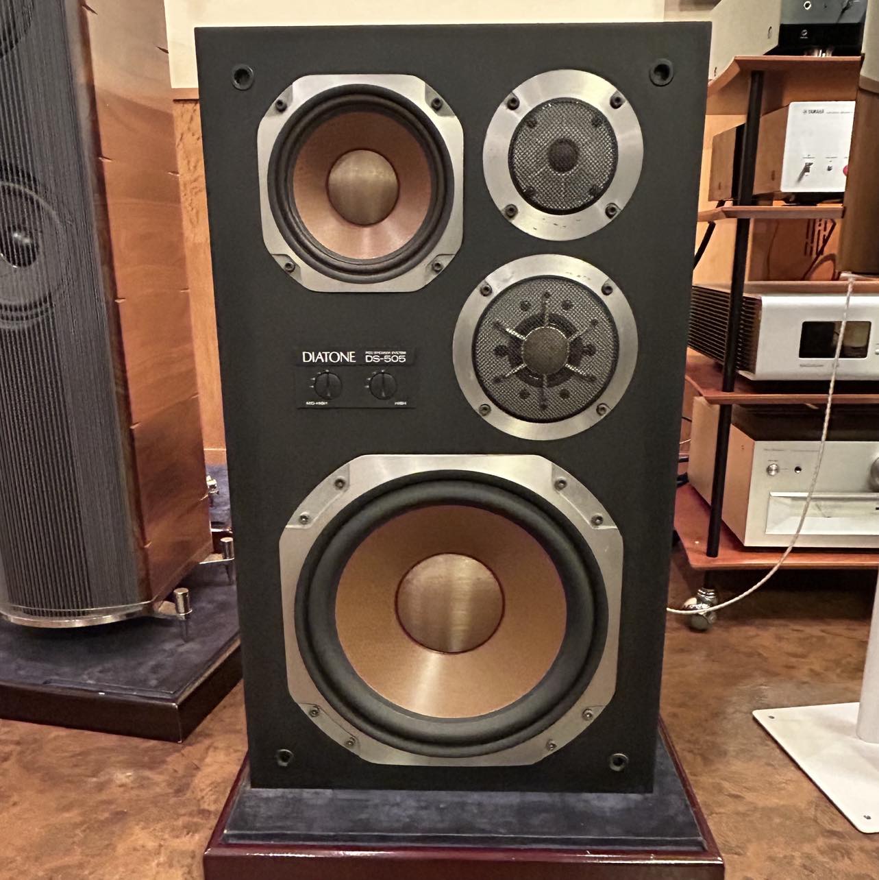 夏もオーディオ大好きセール！中古品】DIATONE/スピーカー/DS-505(ペア