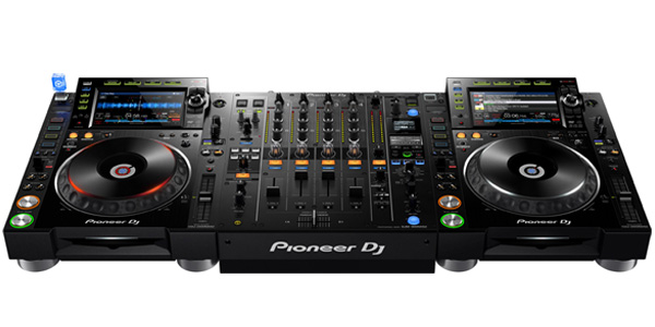 Pioneer DJのDJM-900NXS2のデモ使用品のご紹介です。