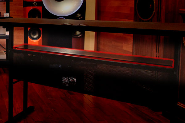 DJ用テーブルの決定版！安い、強い、機能的の三拍子が揃ったDODAI＋