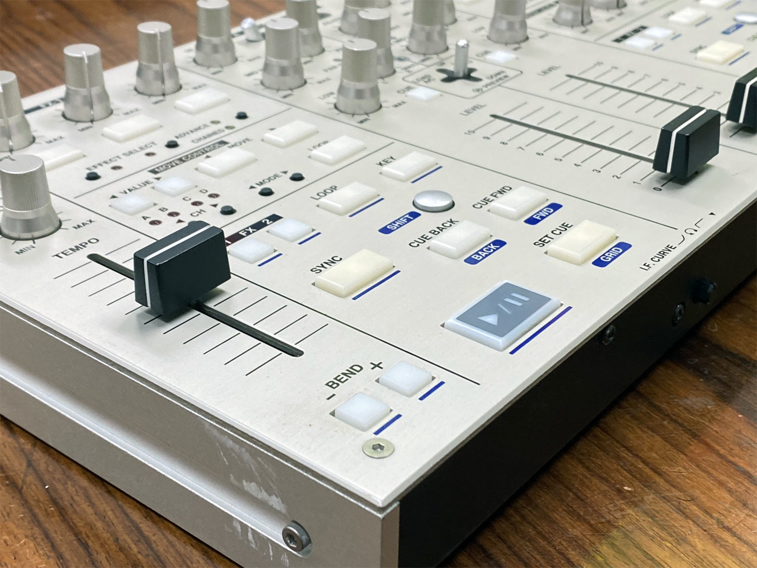Vestax TR-1 DJ コントローラー ベスタクス 音響機器 ミキサー VESTAX