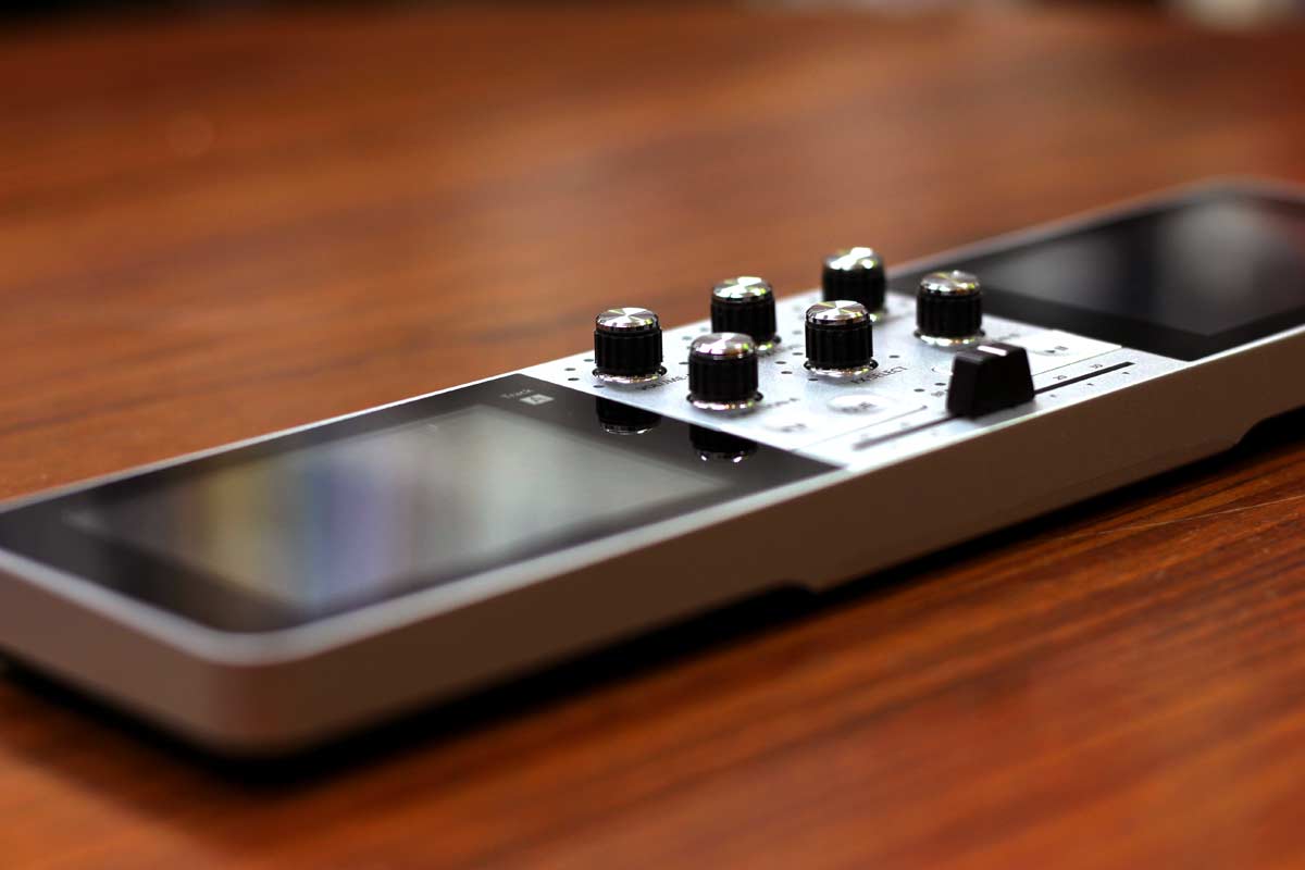 ケース付き】MONSTER GODJ-C ポータブル DJシステム 黒 Monster GODJ-C