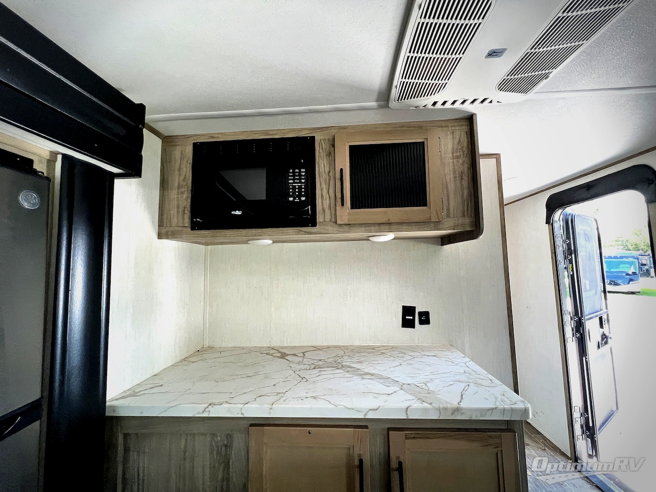 Used 2022 Forest River Cherokee Alpha Wolf 26RL-L Travel Trailer