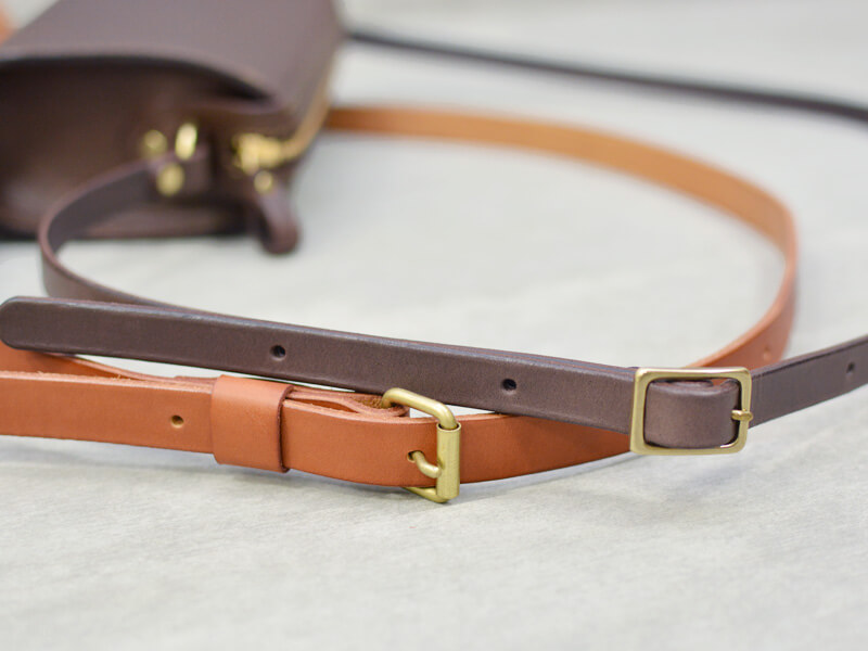 シンプルな見た目のファスナーショルダーバッグ | Organ＜オルガン＞