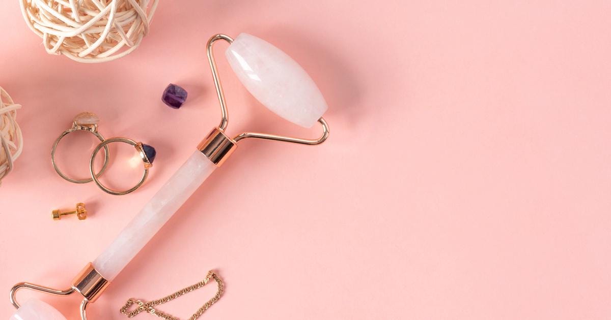 人気の美顔ローラーおすすめ13選】手軽にたるみをケアして、ハリのある