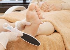 OZ限定】サロン人気No.1 なめらか足裏角質ケア＋足先スクラブ