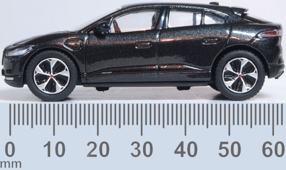 OXFORD DIECAST 1:76 Scale Narvik Black Jaguar I Pace — Oxford Diecast