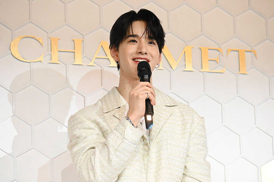 JO1・佐藤景瑚、フランス館に登場「大阪万博まわりたい」 | Lmaga.jp