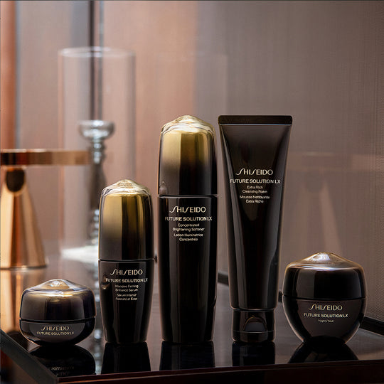 SHISEIDO Future Solution LX Concentrated Brightening Softener