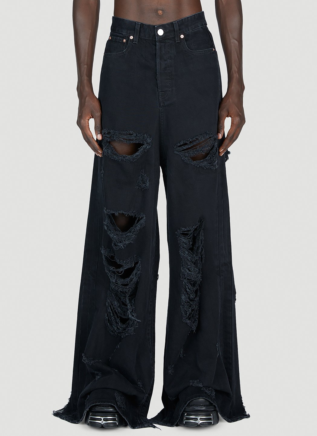 Vetements Men's' Destroyed Baggy Jeans in Black | LN-CC®