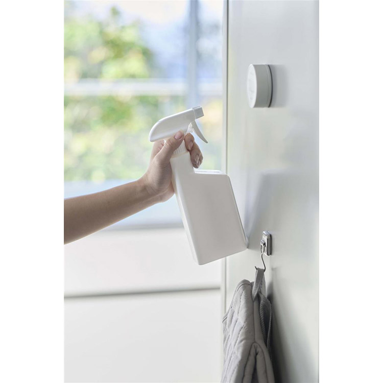 マグネットスプレーボトル ホワイト tower タワー: ホーム＆キッチン