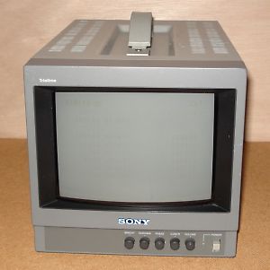 ソニートリニトロンモニター PVM-9040 改造への道のり1