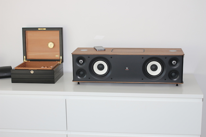 JBL Authentics L16 レビュー: プラスチックのガラガラは忘れて、本物