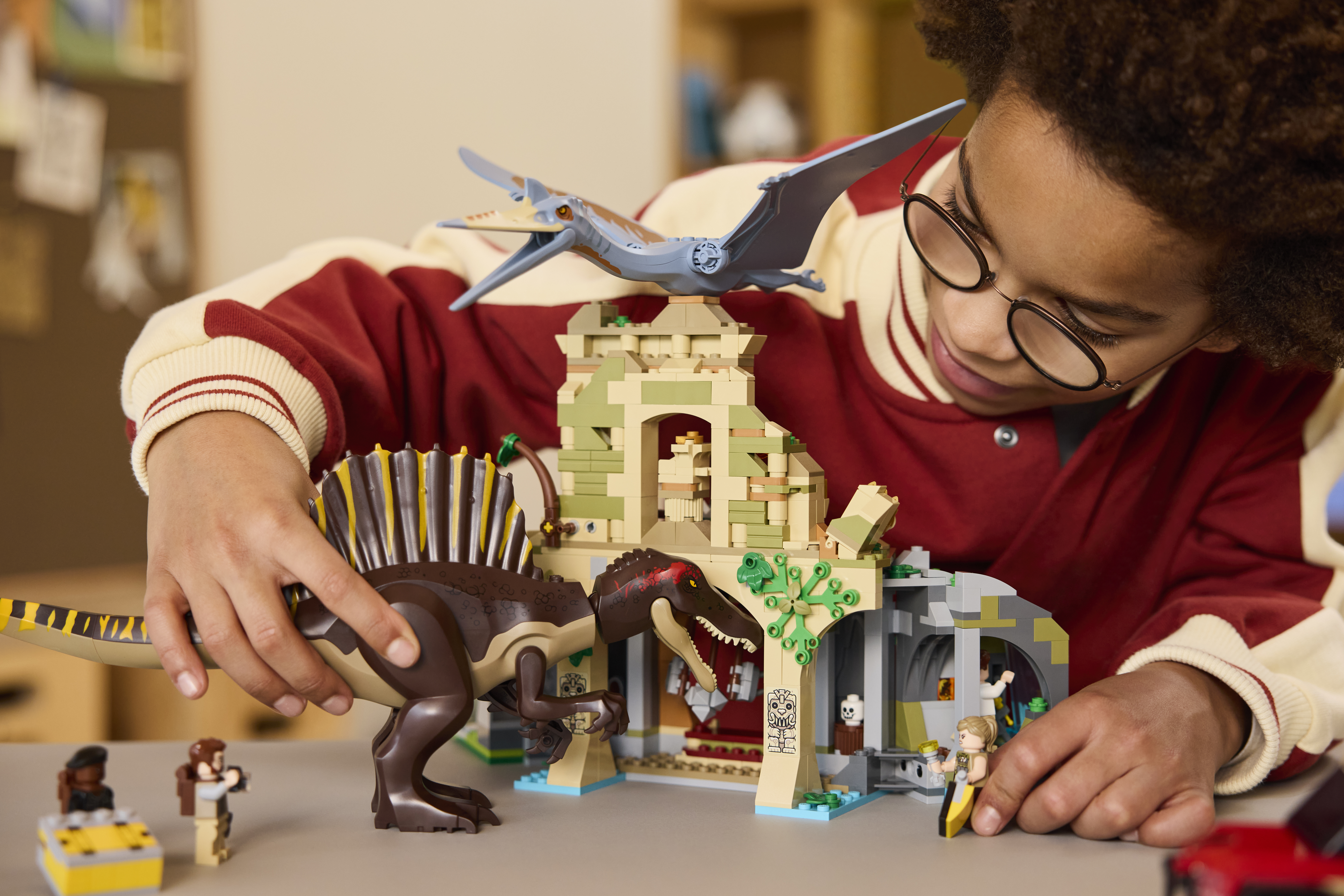 76976_Lifestyle_Cons_4.jpg?fit