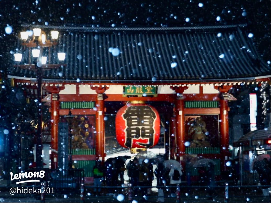 雪景色の浅草を楽しむ冬の訪問