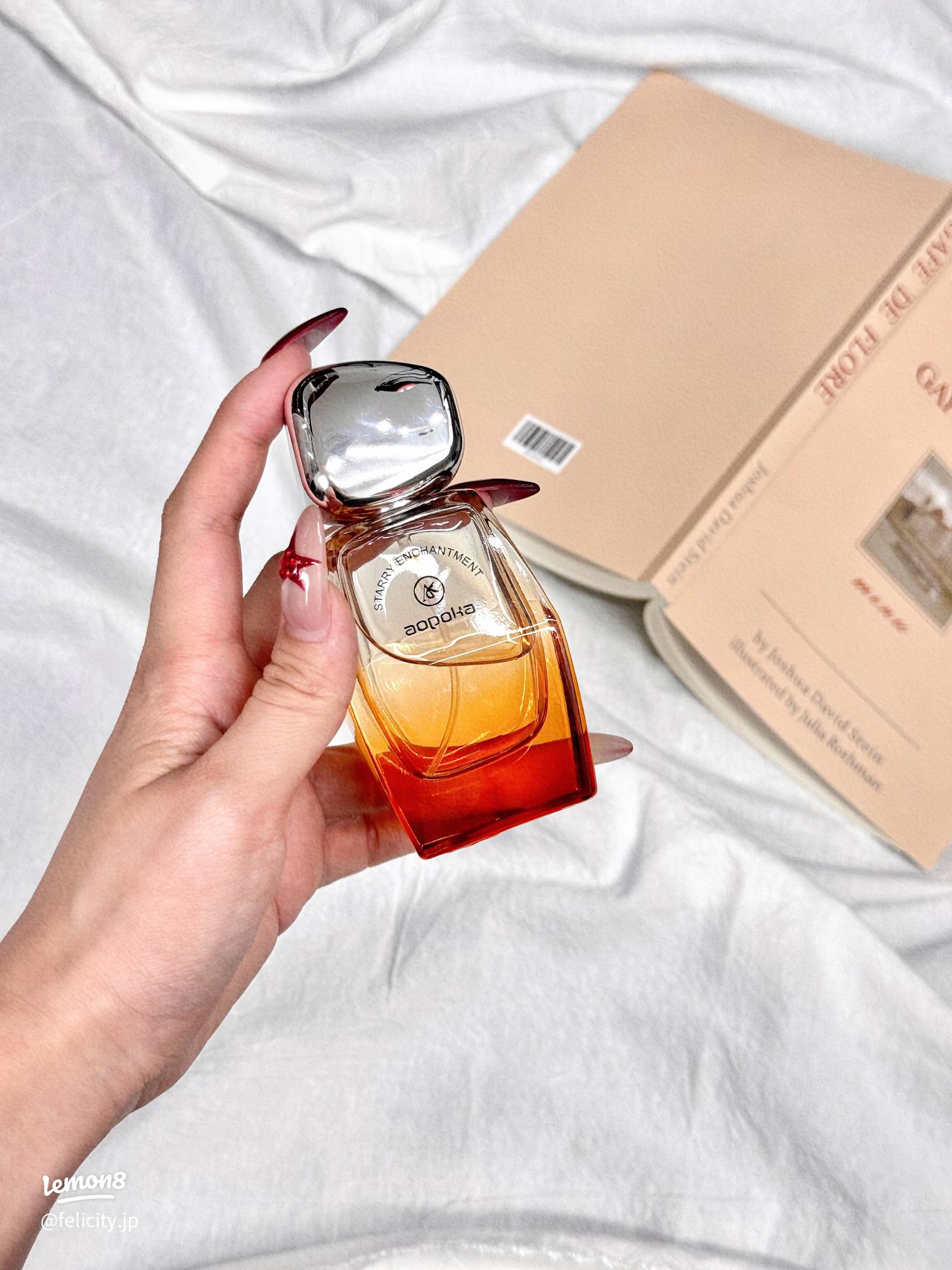 AOPOKAの香水で楽しむほんのり甘く上品な美女の香りの秘密