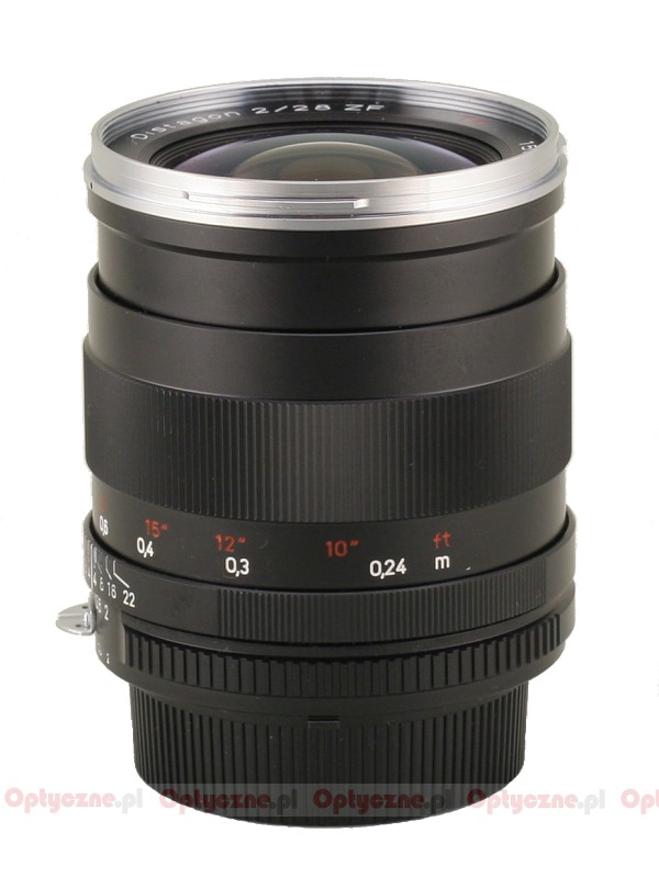 Carl Zeiss Distagon T* 28 mm f/2.0 ZF/ZK/ZE - LensTip.com