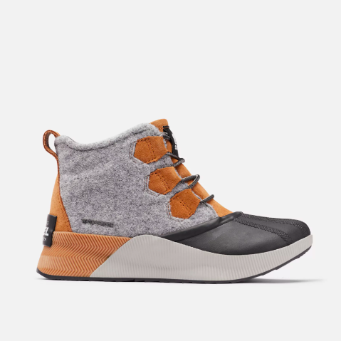 Sorel Women's Out N About III Classic Boot Camel Brown/Black