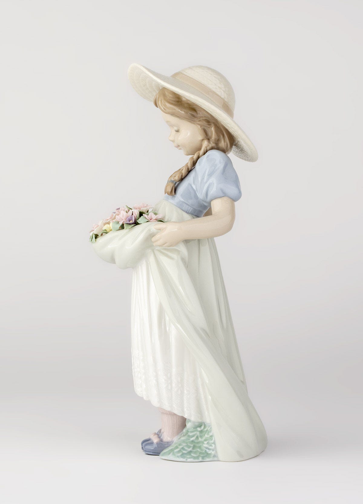 たくさん摘めたよ! | リヤドロ公式オンライン