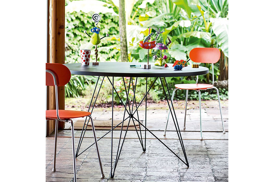 MAGIS (マジス)Tavolo XZ3（タヴォロ・XZ3) ダイニングテーブル