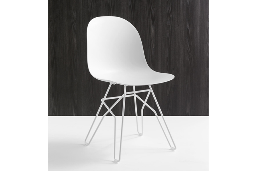 カリガリス コヌビア アカデミーダイニングチェア ／ Calligaris