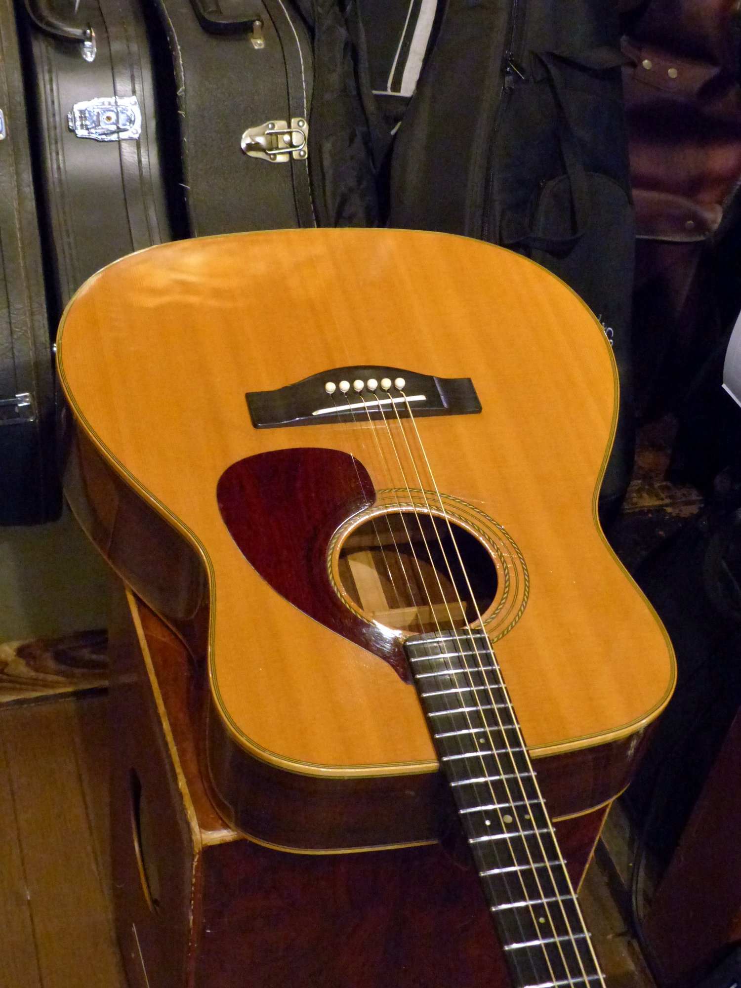 YAMAHA '71 FG-500 – 京町家のギターショップ ライトニン