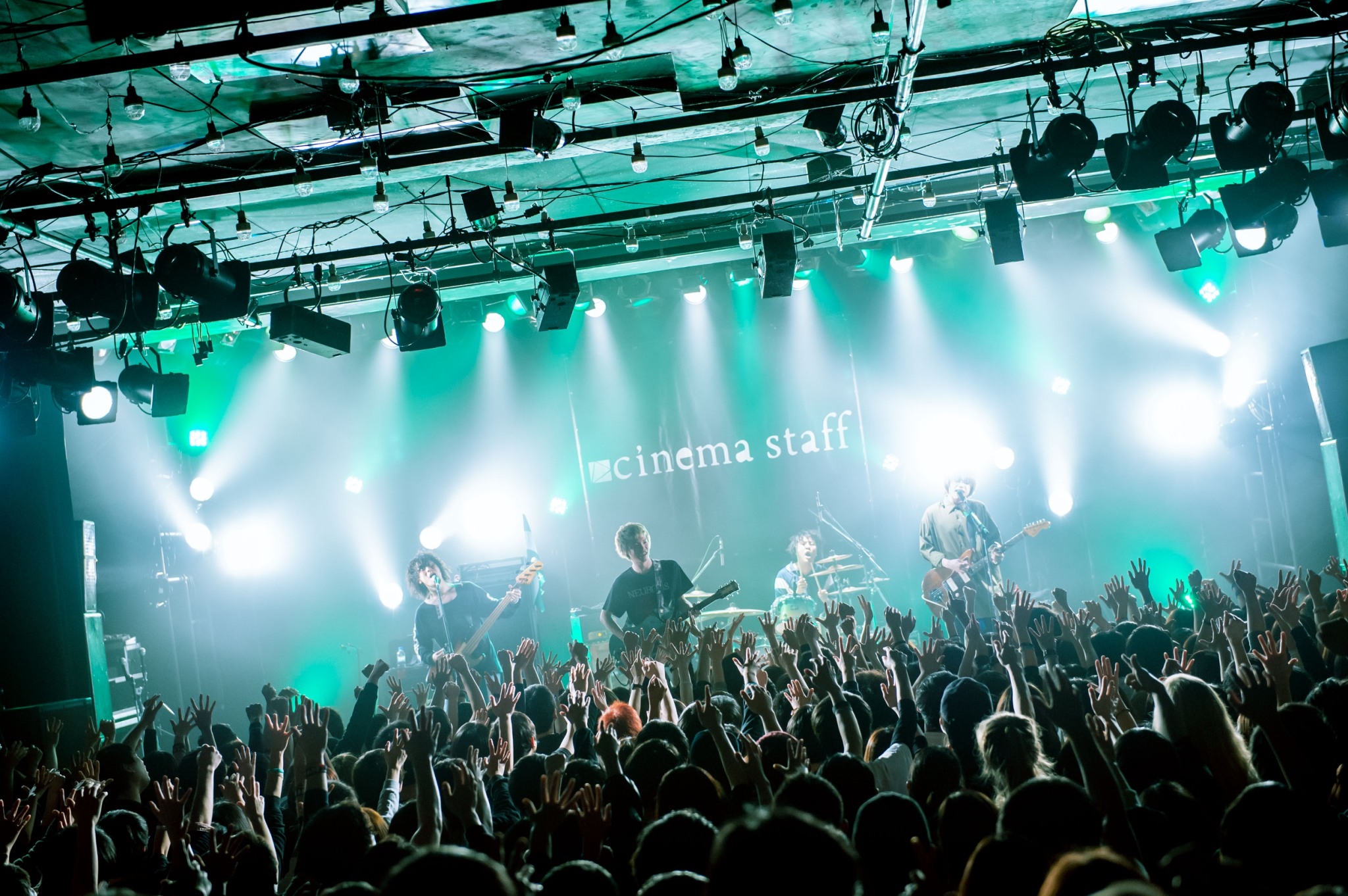 シネマスタッフ愛とリスペクトに満ちた対バンで、シネマの未来が見えた