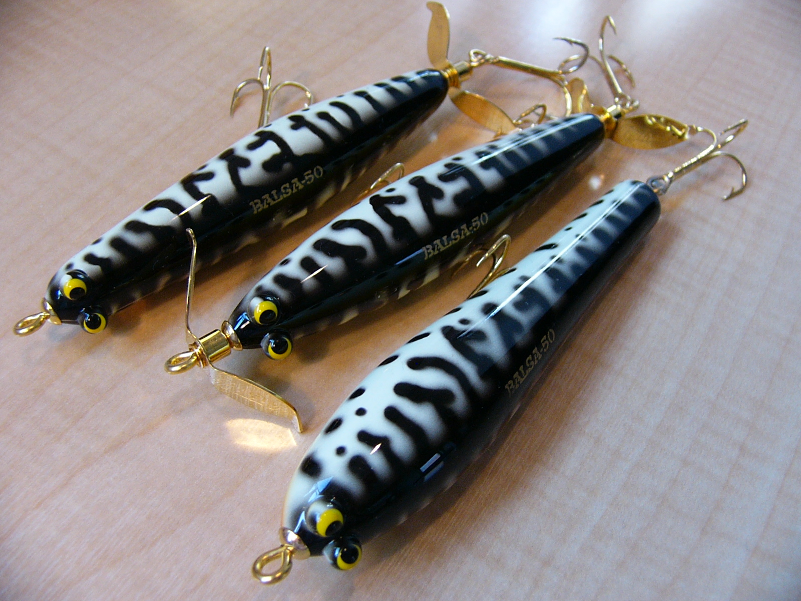 ブラックバスルアー図鑑9 | ルアーライフマガジン