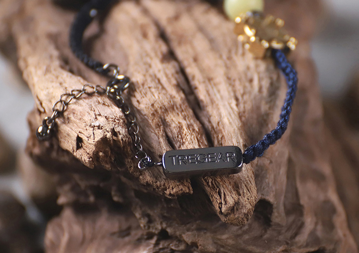 特集 - ストーンブレスレット ダークネス | ULTRAMAN OFFICIAL SHOP