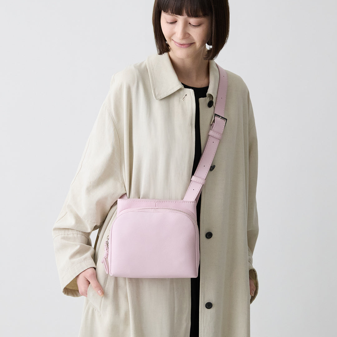 Sora 2 Way Shoulder M – マザーハウス 公式サイト