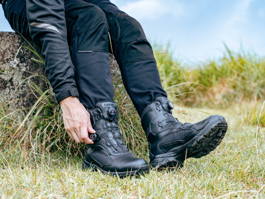 2年使って分かった”ベストバイアイテム”なライディングブーツ【FLAG