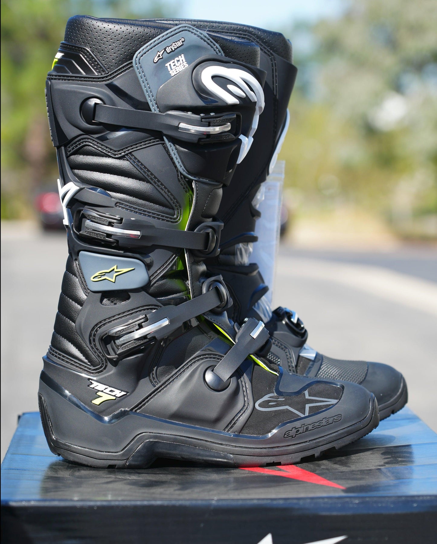 Alpinestars Tech 7 Enduro Drystar Black/Gray Boots - CLOSEOUT