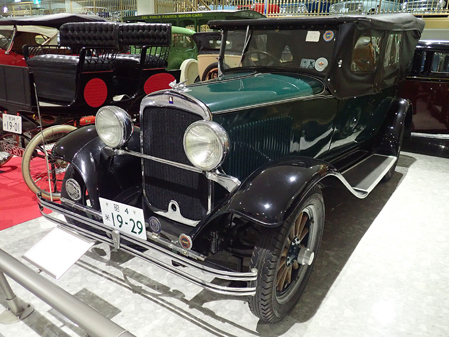 クライスラー社のお手頃な車です / プリムス モデルU ツーリング, 1929