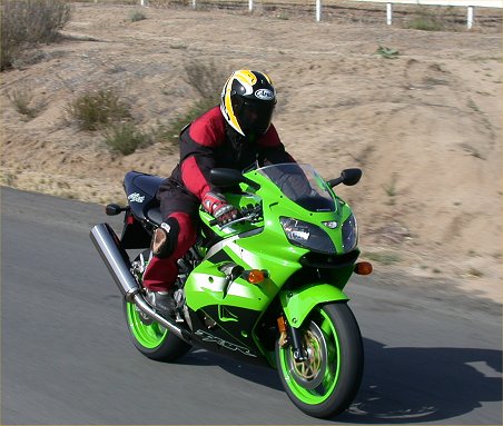 2002 Kawasaki ZX-9R: MD Ride Review | MotorcycleDaily.com