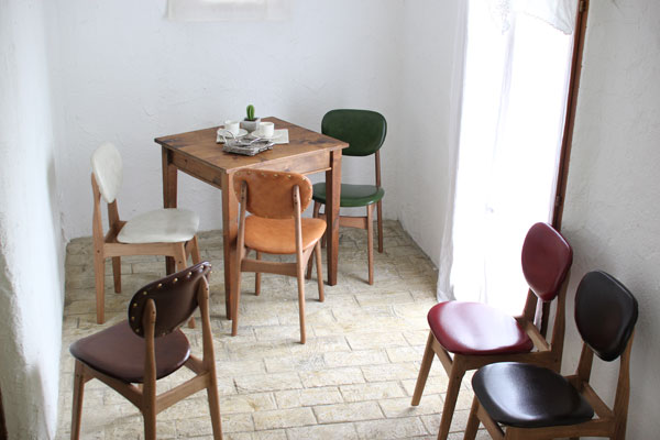 レザーチェア Pin Chair びょう打ちレッド|インテリアショップ MOBILE