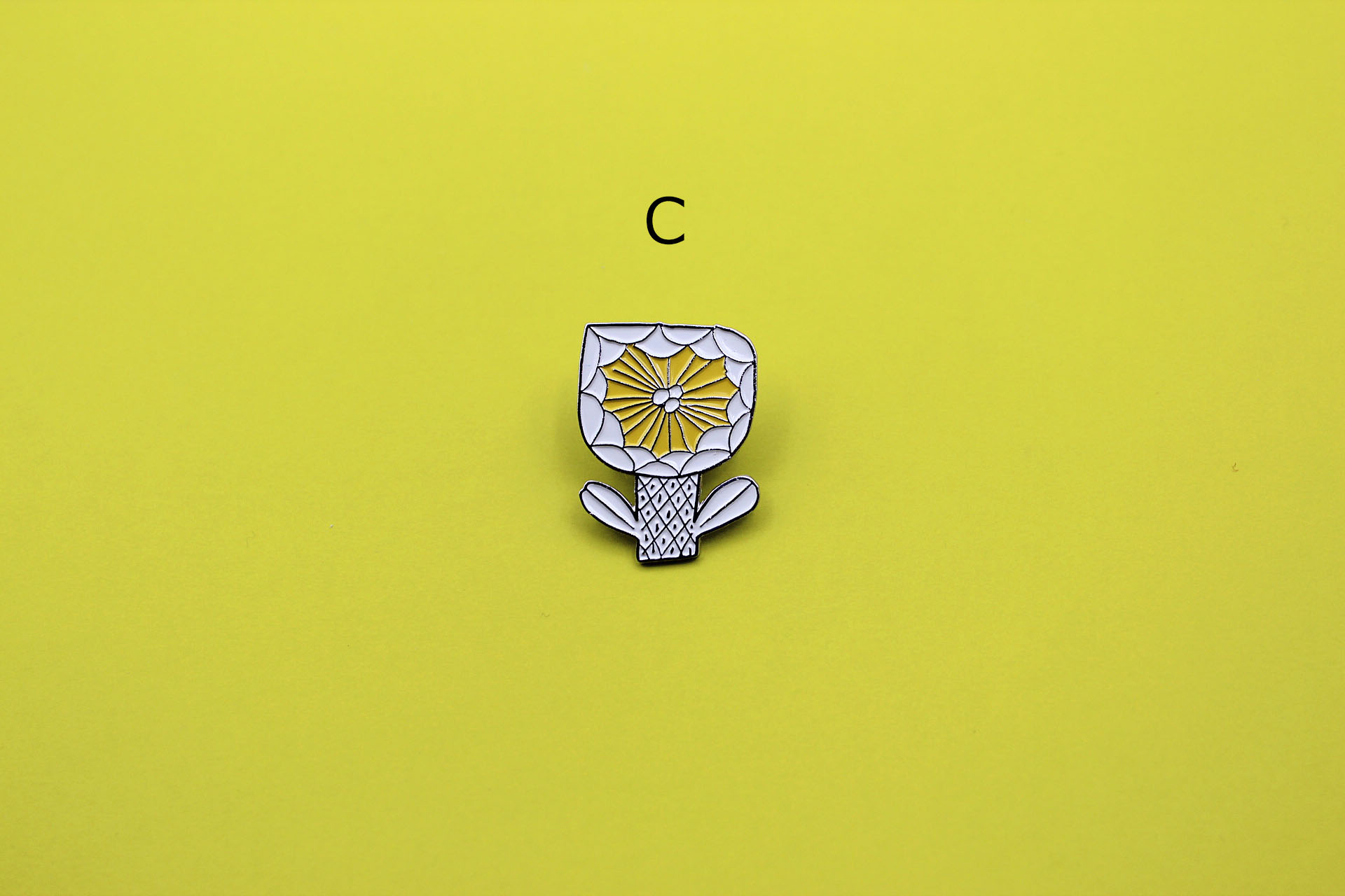 ZUAN&ZOKEI ピンバッジ - mocamoca