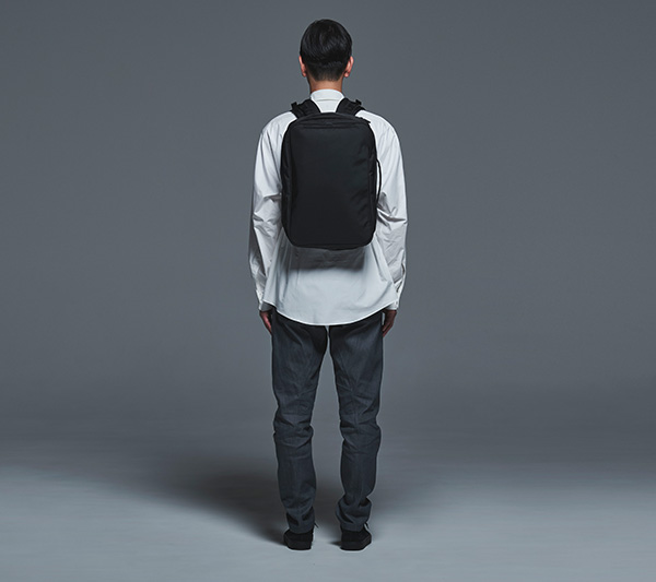 2WAY PRO SOLID L BLACK | PRO | PRODUCTS | MONOLITH OFFICAL ONLINE