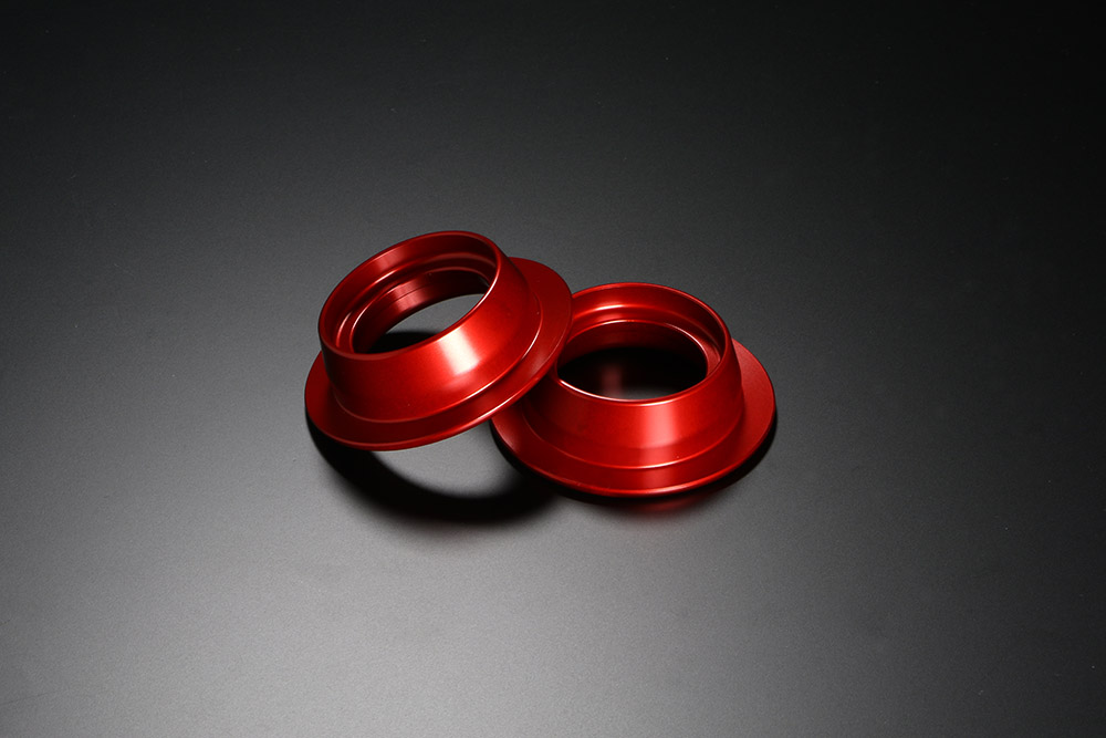 リヤスプリングアジャスター / リヤスプリングマウントシート スイフト