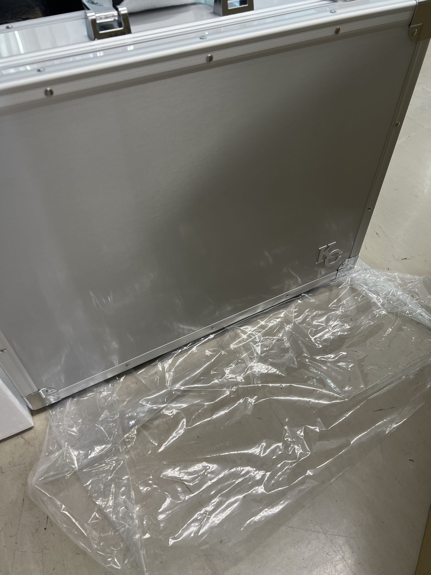 アタッシュケース(25thANNIVERSARYULTIMATEKAIBASET)セパレーター付き