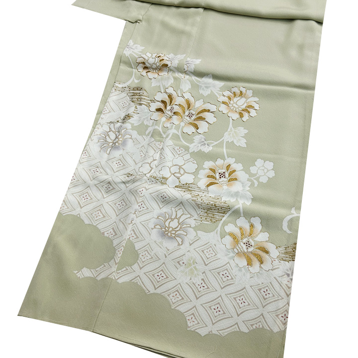 上品な色彩で魅せる古典のモダンデザイン 京友禅色留袖 上品な色彩で