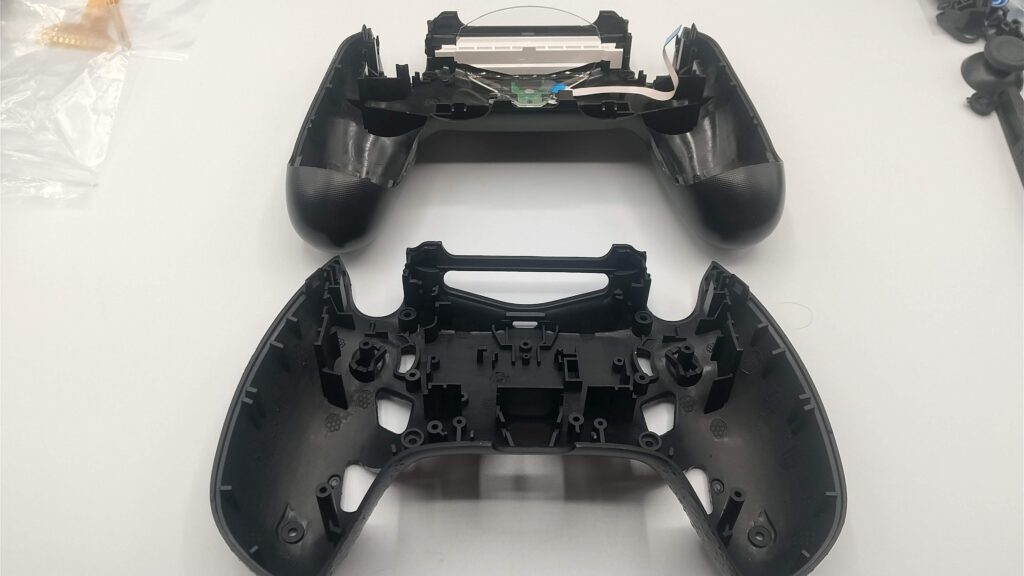 ジャンクPS4コントローラをFPS特化型にカスタマイズ！その全貌を公開