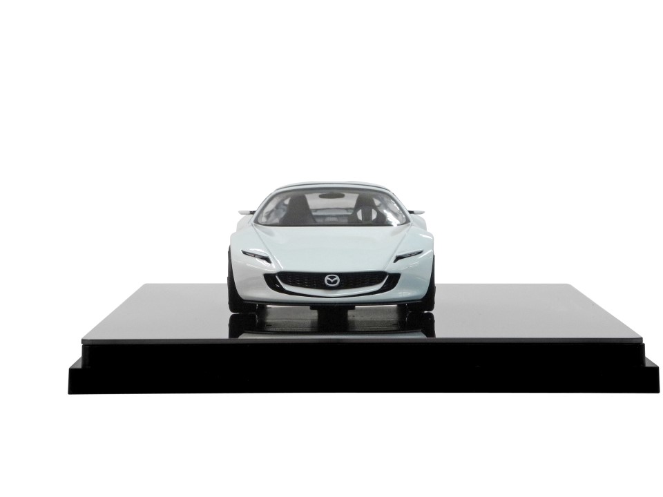 MAZDA ICONIC SP モデルカー 1/43