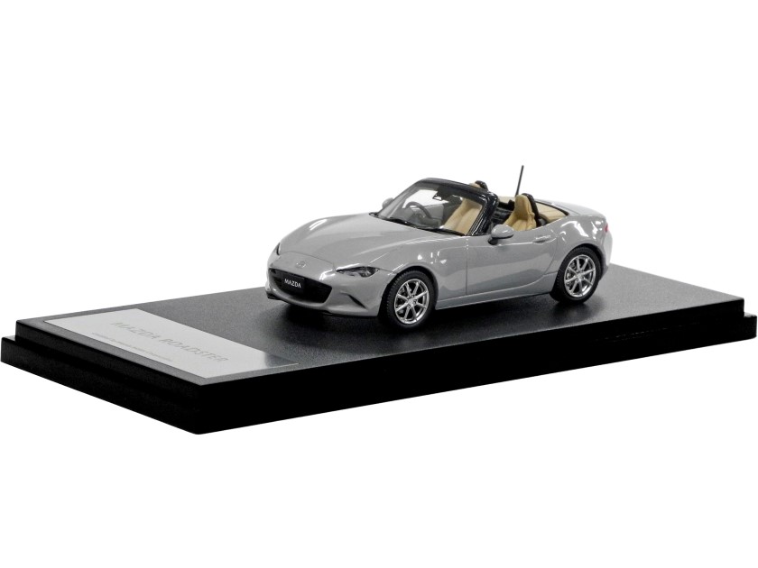 ROADSTER S Leather PKG Vｾﾚｸｼｮﾝ(2024)ﾓﾃﾞﾙｶｰ1/43