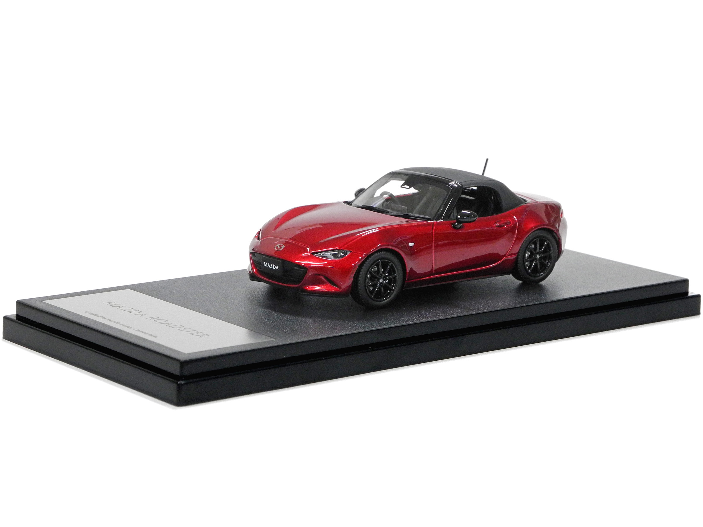 ROADSTER S Leather Package（2024） モデルカー 1/43