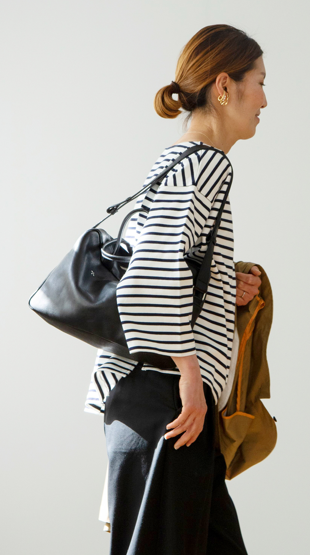 バッグは持ち方？ │「おかかえバッグ」 - MADRIGAL（マドリガル）