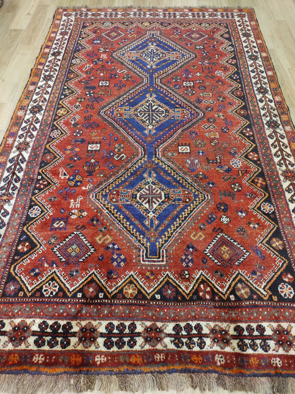 ペルシャ絨毯なら｜魔法のじゅうたん仙台｜通販・メンテナンスは全国対応