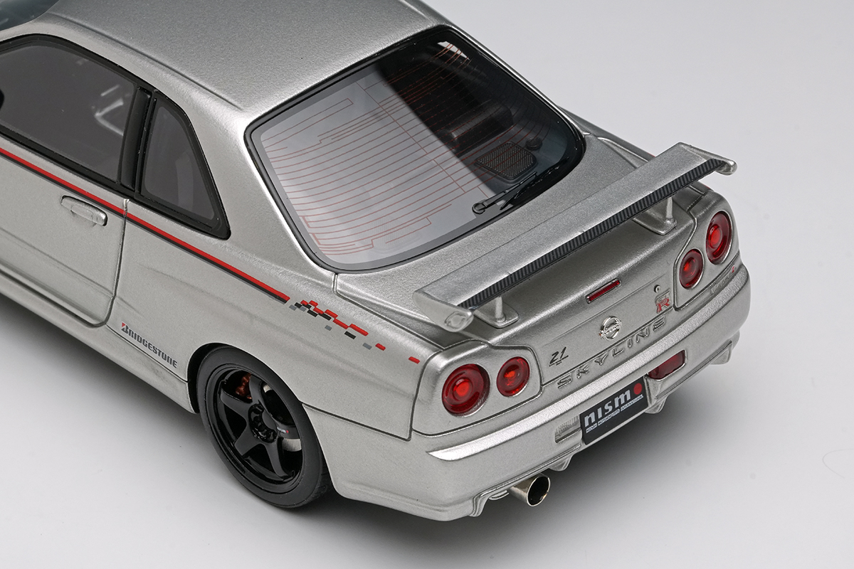 Make Up Co., Ltd. / NISMO R34GT-R Z-tune Prototype Tokyo Auto